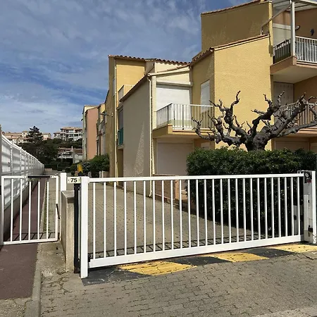 Apartment Cosy, 2 Pieces, Proche Et Parking Securise - Fr-1-229d-150 *