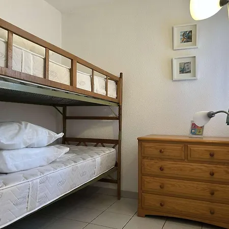 Cosy, 2 Pieces, Proche Et Parking Securise - Fr-1-229d-150 Apartment *